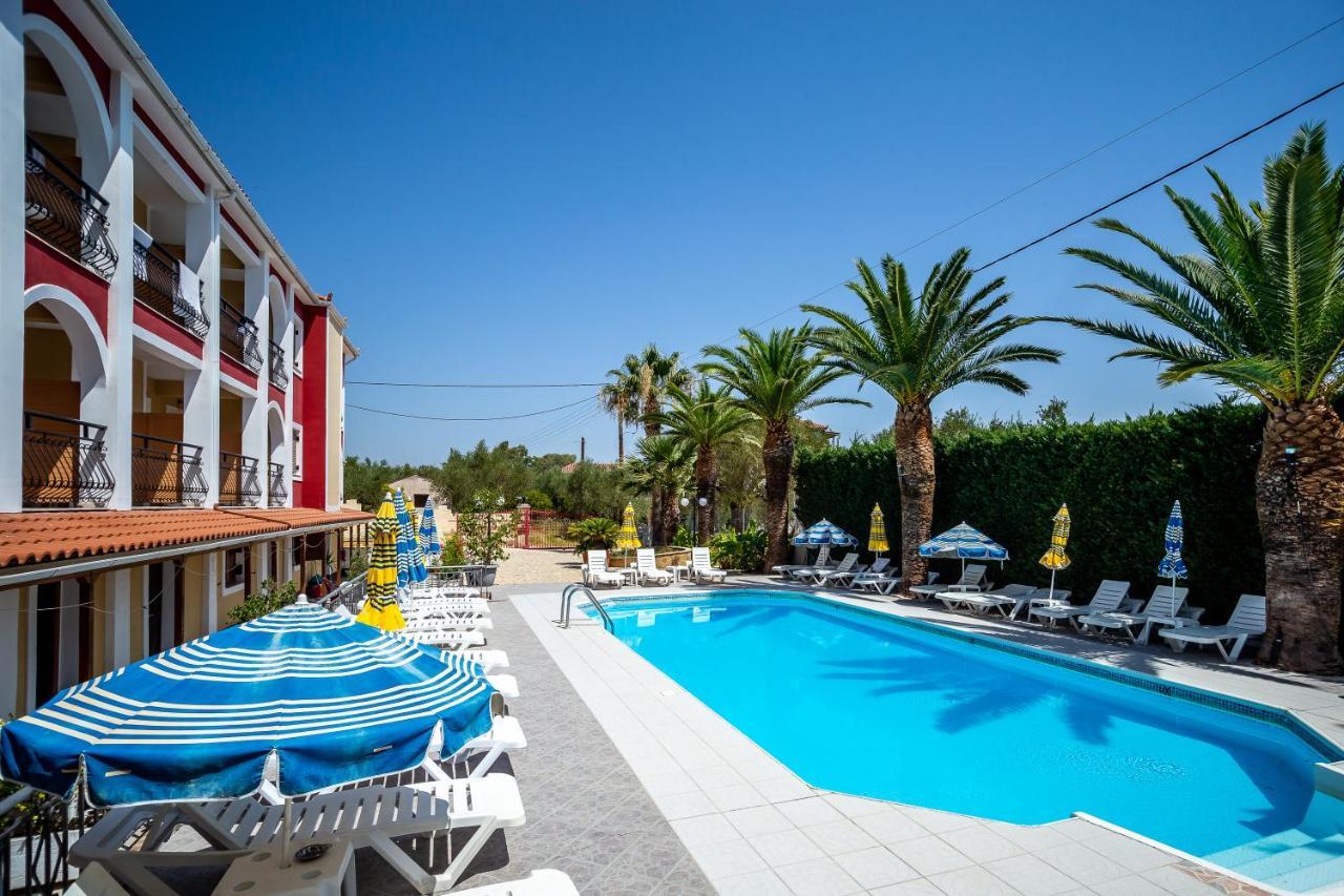 Aparthotel Rose Club *